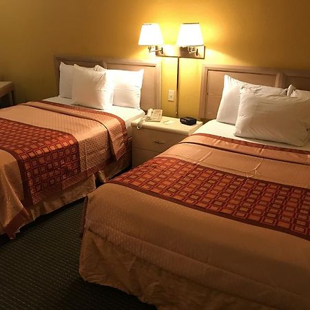 Budget Host Inn Sandusky Extérieur photo