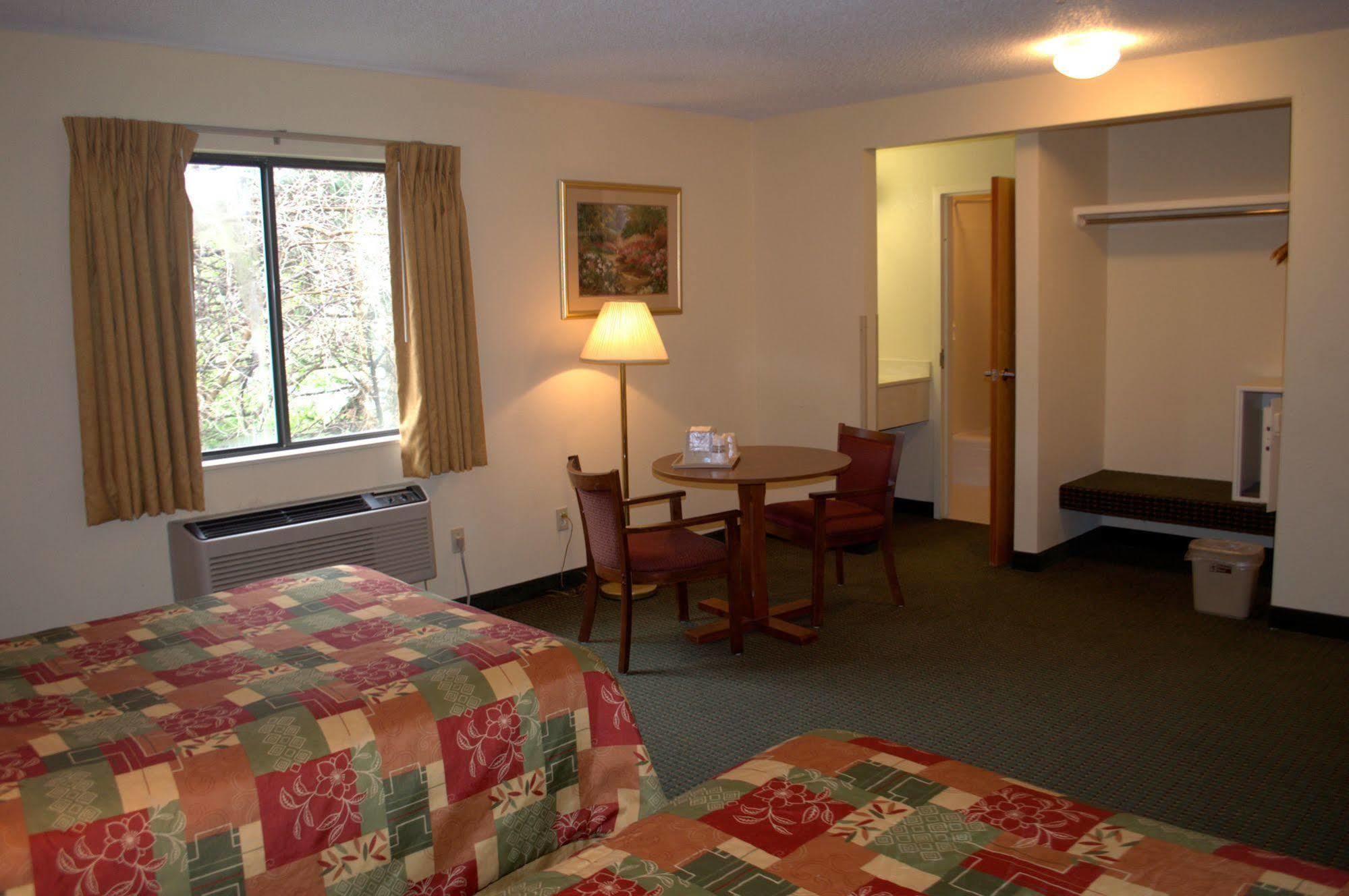 Budget Host Inn Sandusky Extérieur photo